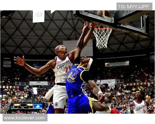 国王队与勇士队激战正酣精彩文字直播全程回顾与分析